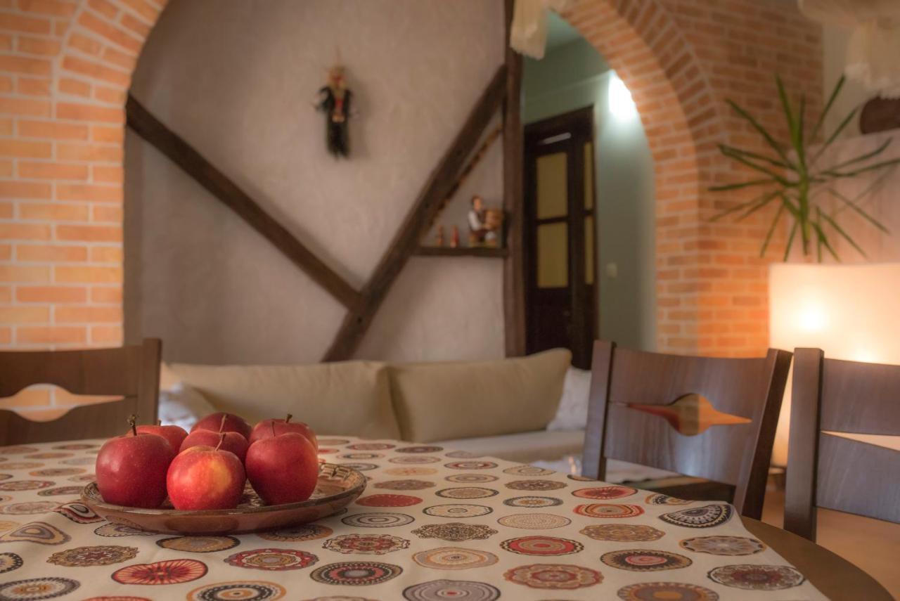 The Sunny Guest House Of Veliko Tarnovo-Amazing View, Top Location 外观 照片