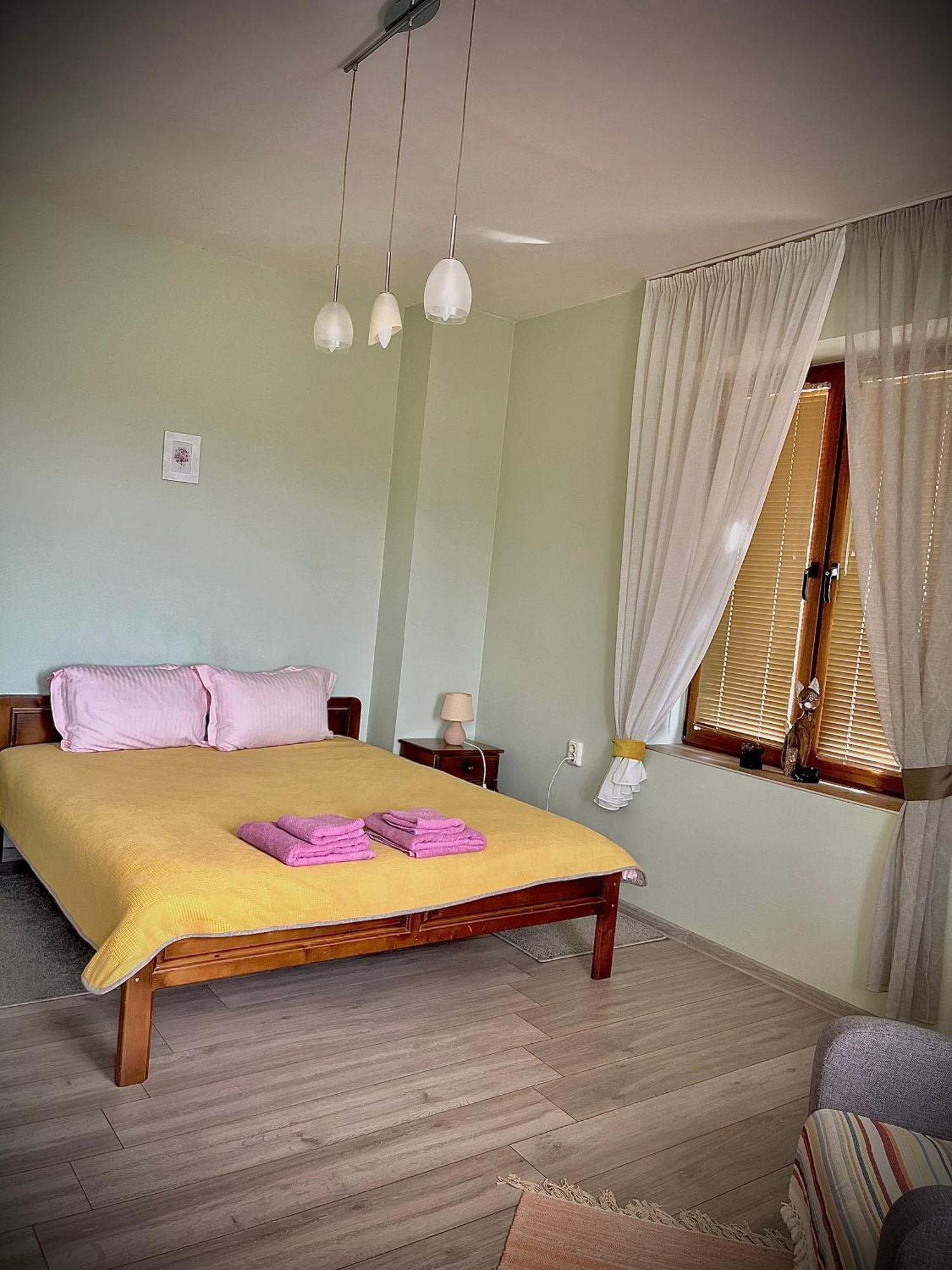 The Sunny Guest House Of Veliko Tarnovo-Amazing View, Top Location 外观 照片